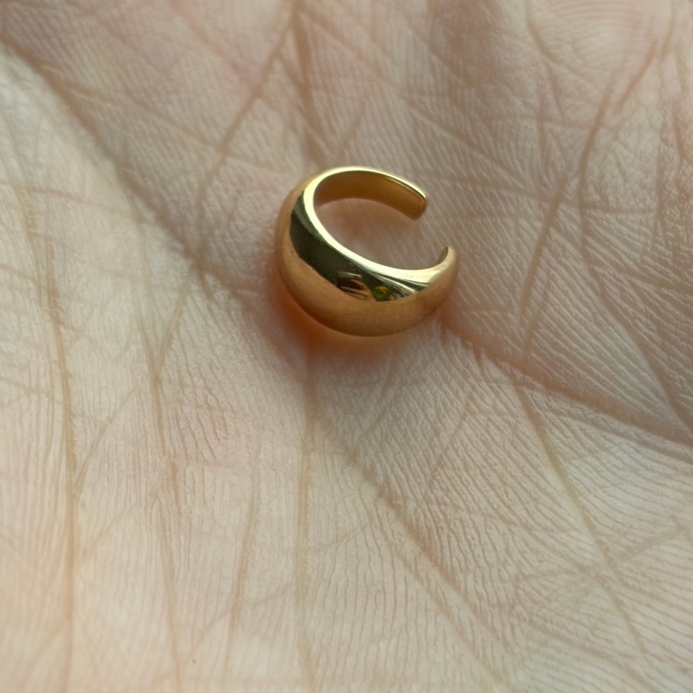 Cocoshnik 10K Gold Helix Ear Cuff | Minimalist Cartilage Cuff | No Piercing